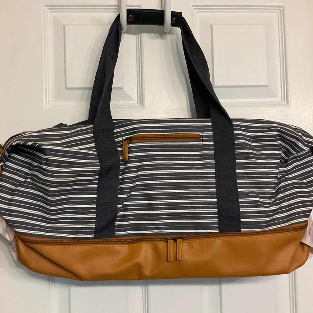 DSW Weekender Bag